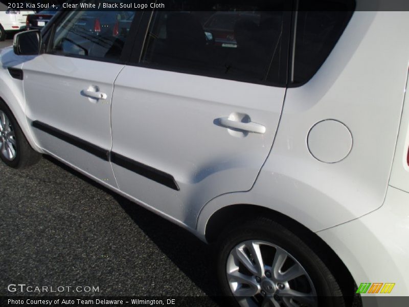 Clear White / Black Soul Logo Cloth 2012 Kia Soul +