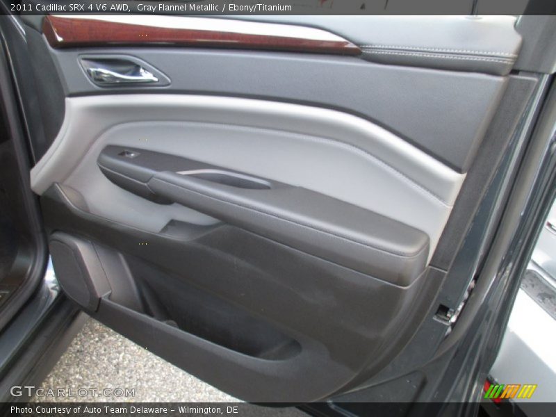 Gray Flannel Metallic / Ebony/Titanium 2011 Cadillac SRX 4 V6 AWD