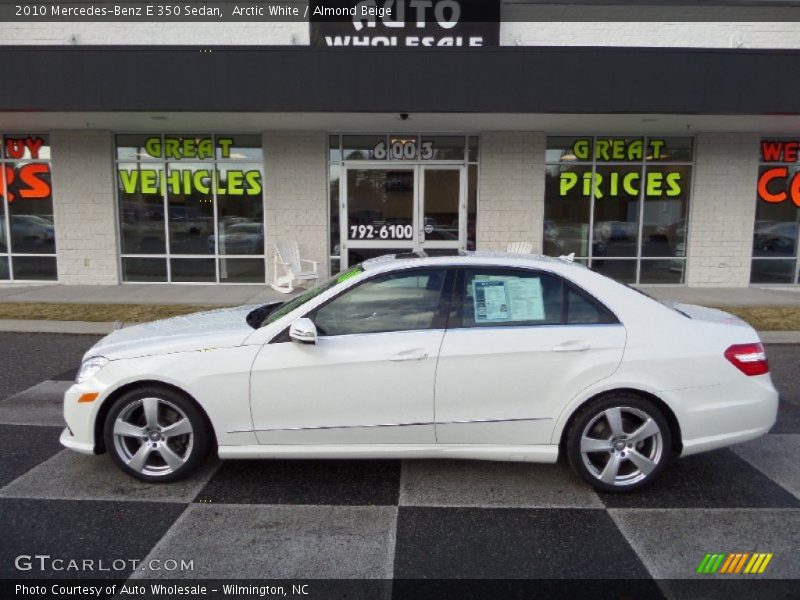 Arctic White / Almond Beige 2010 Mercedes-Benz E 350 Sedan