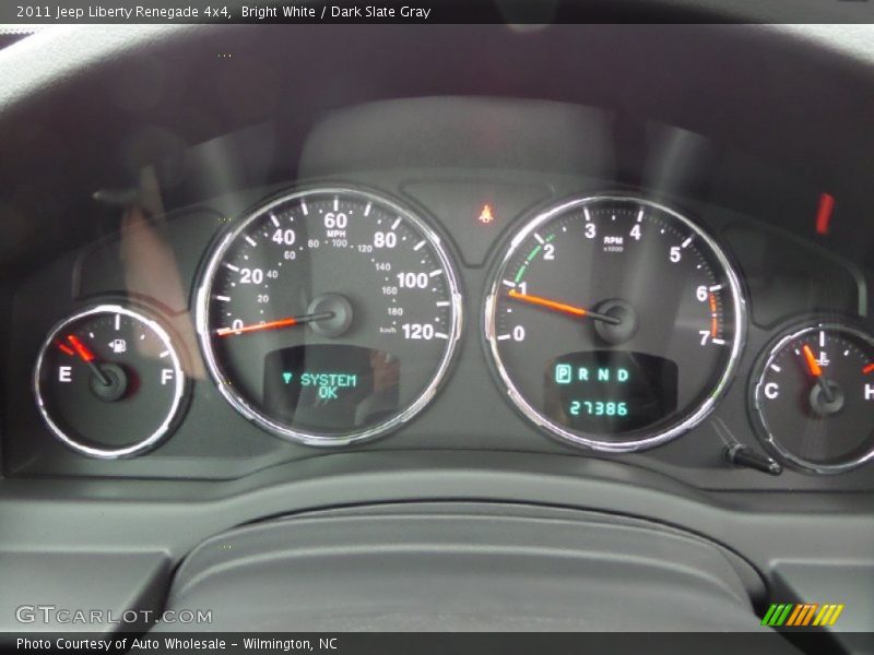 Bright White / Dark Slate Gray 2011 Jeep Liberty Renegade 4x4
