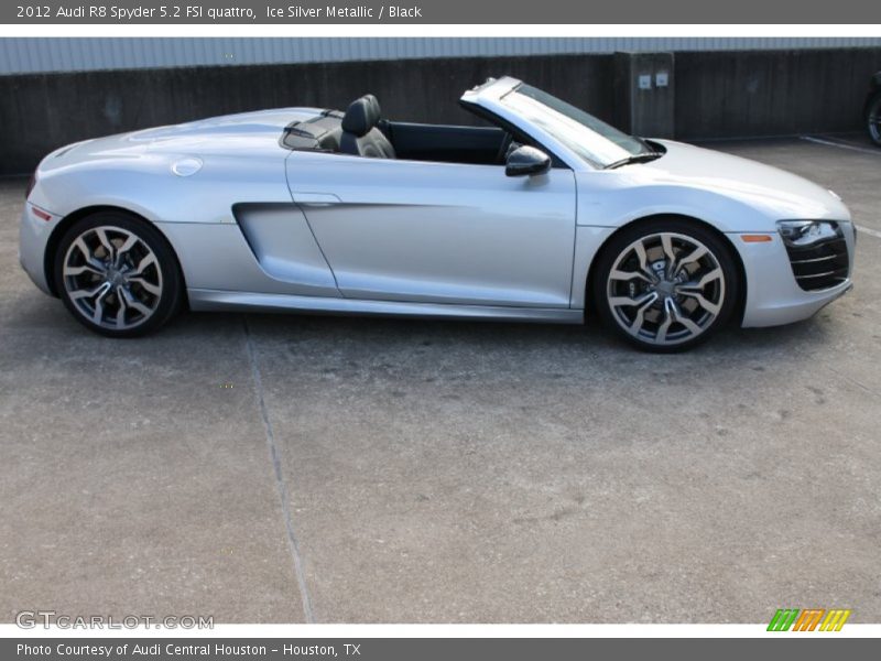  2012 R8 Spyder 5.2 FSI quattro Ice Silver Metallic