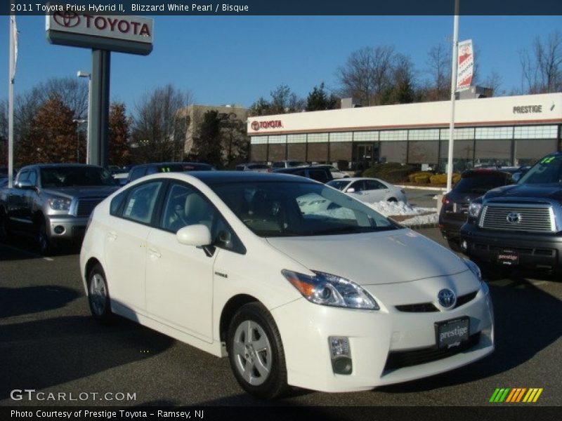 Blizzard White Pearl / Bisque 2011 Toyota Prius Hybrid II