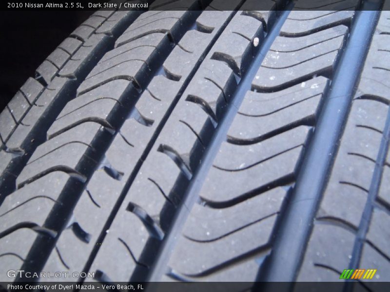 Dark Slate / Charcoal 2010 Nissan Altima 2.5 SL