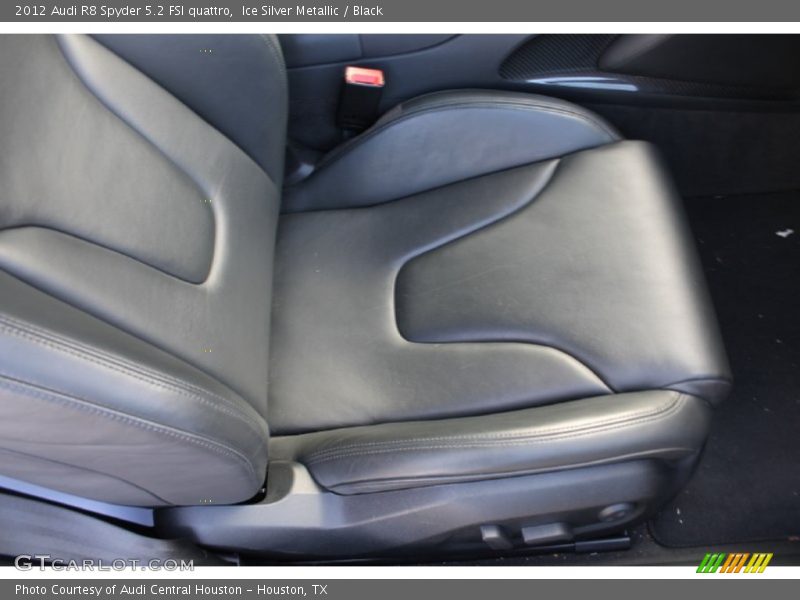Ice Silver Metallic / Black 2012 Audi R8 Spyder 5.2 FSI quattro