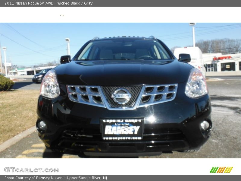 Wicked Black / Gray 2011 Nissan Rogue SV AWD