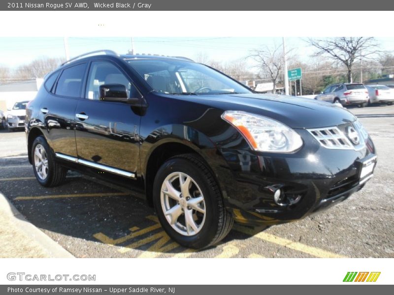 Wicked Black / Gray 2011 Nissan Rogue SV AWD