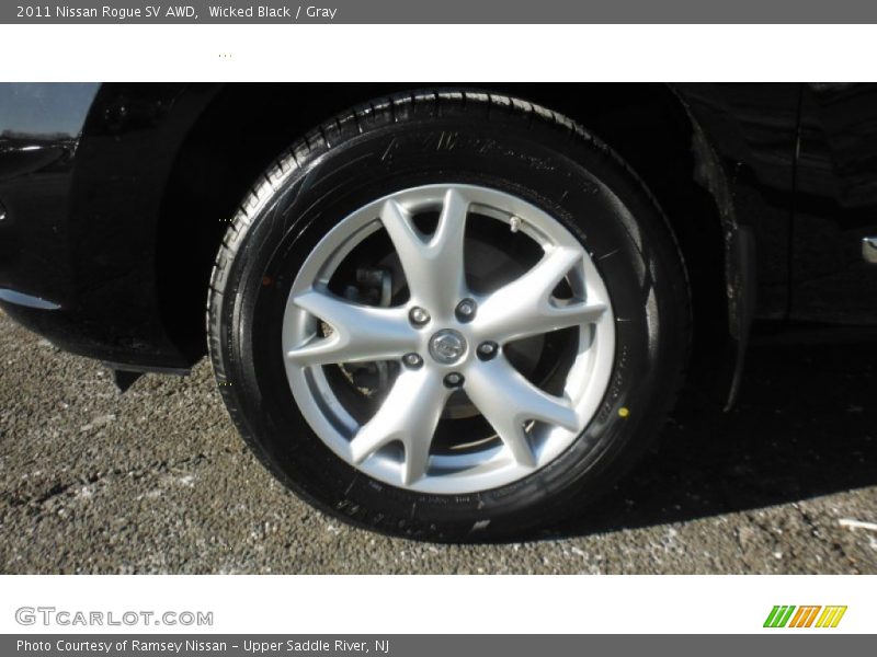 Wicked Black / Gray 2011 Nissan Rogue SV AWD