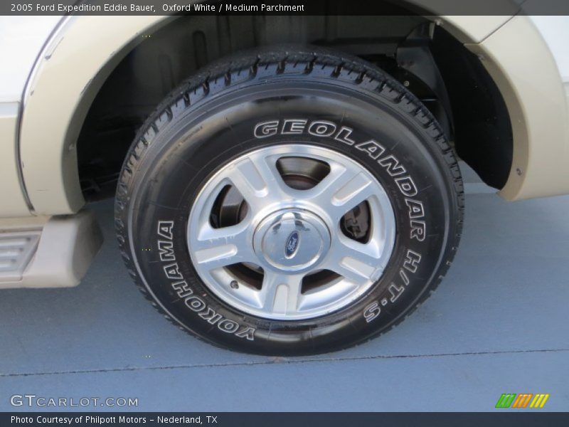Oxford White / Medium Parchment 2005 Ford Expedition Eddie Bauer