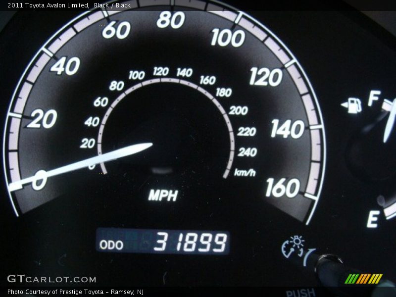 Black / Black 2011 Toyota Avalon Limited
