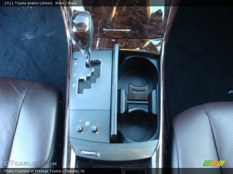 Black / Black 2011 Toyota Avalon Limited