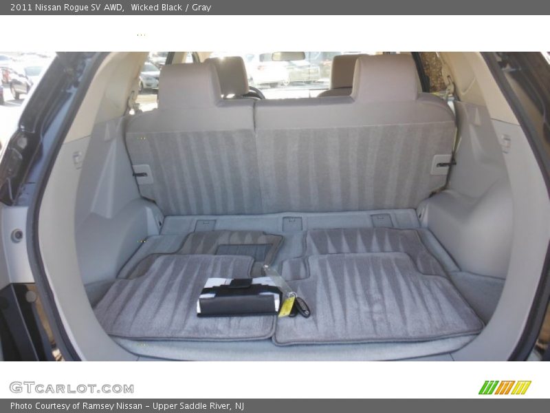 Wicked Black / Gray 2011 Nissan Rogue SV AWD
