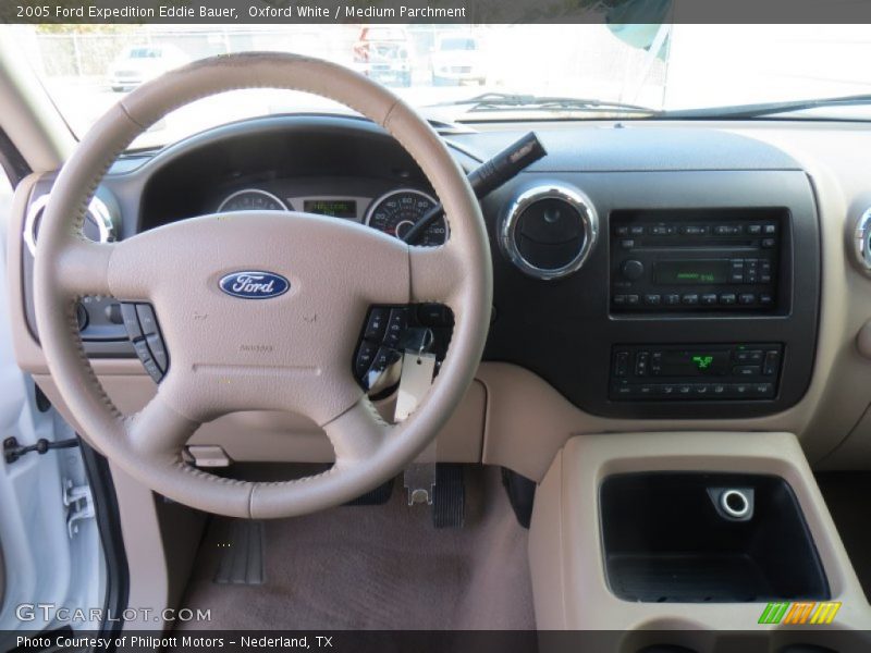 Oxford White / Medium Parchment 2005 Ford Expedition Eddie Bauer