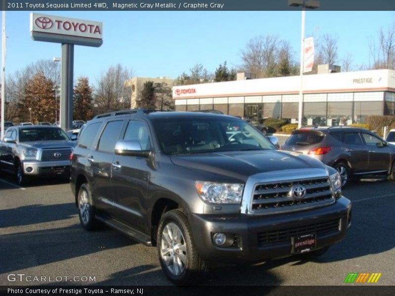 Magnetic Gray Metallic / Graphite Gray 2011 Toyota Sequoia Limited 4WD