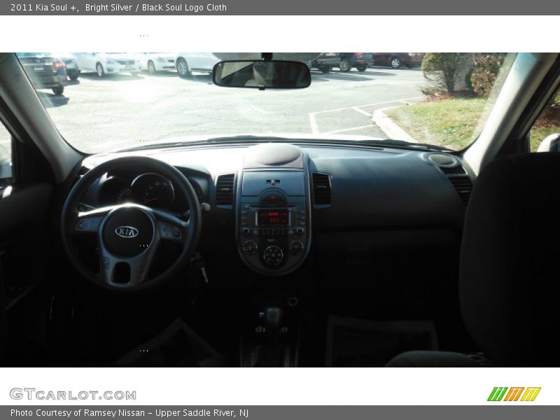 Bright Silver / Black Soul Logo Cloth 2011 Kia Soul +