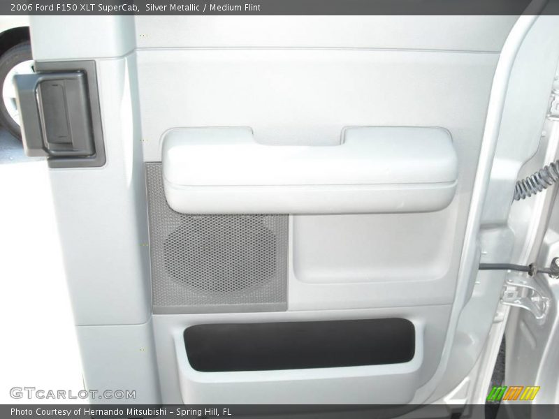 Silver Metallic / Medium Flint 2006 Ford F150 XLT SuperCab