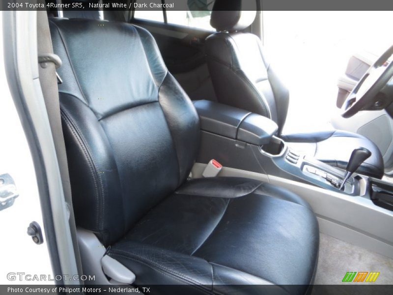 Natural White / Dark Charcoal 2004 Toyota 4Runner SR5