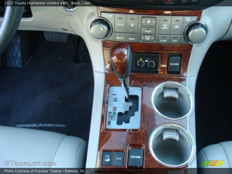 Black / Ash 2012 Toyota Highlander Limited 4WD