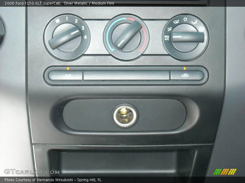 Silver Metallic / Medium Flint 2006 Ford F150 XLT SuperCab