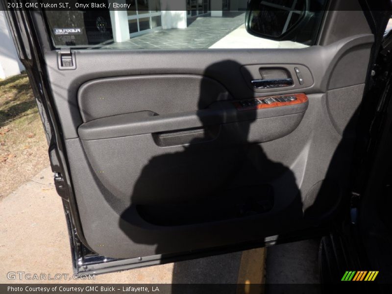 Onyx Black / Ebony 2013 GMC Yukon SLT