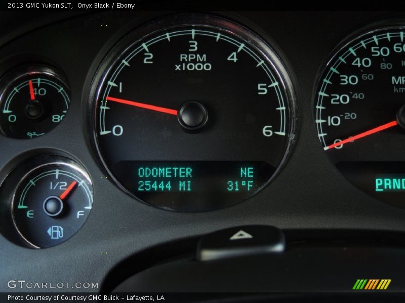 Onyx Black / Ebony 2013 GMC Yukon SLT