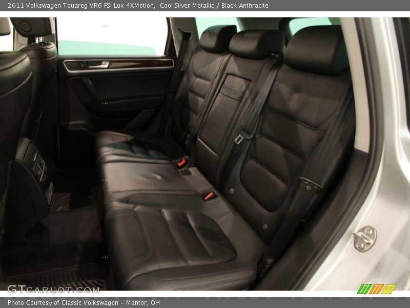 Cool Silver Metallic / Black Anthracite 2011 Volkswagen Touareg VR6 FSI Lux 4XMotion