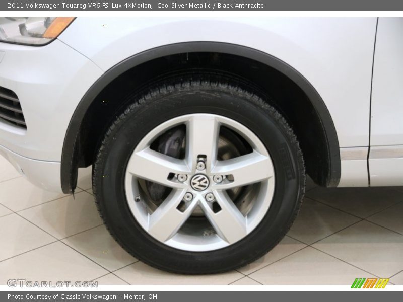 Cool Silver Metallic / Black Anthracite 2011 Volkswagen Touareg VR6 FSI Lux 4XMotion