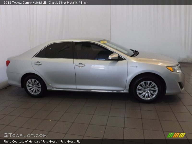 Classic Silver Metallic / Black 2012 Toyota Camry Hybrid LE