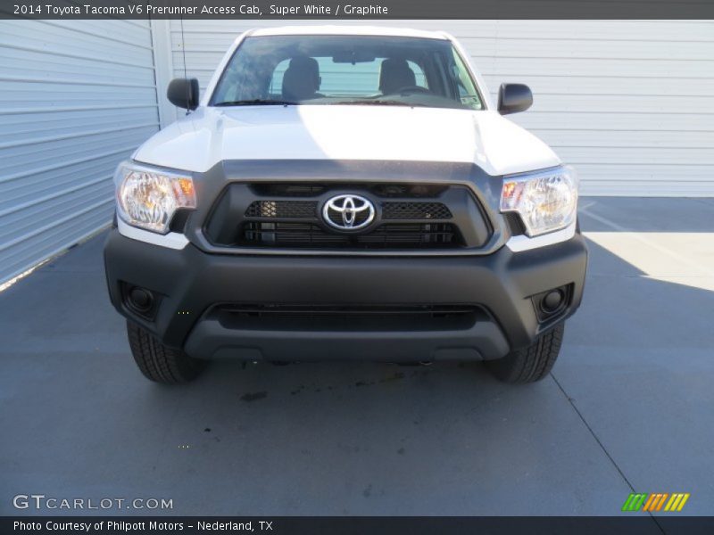 Super White / Graphite 2014 Toyota Tacoma V6 Prerunner Access Cab