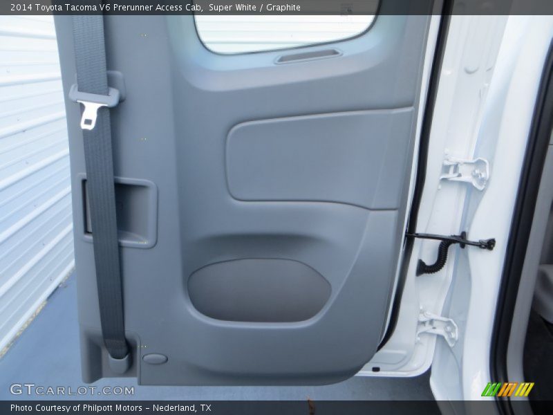 Super White / Graphite 2014 Toyota Tacoma V6 Prerunner Access Cab