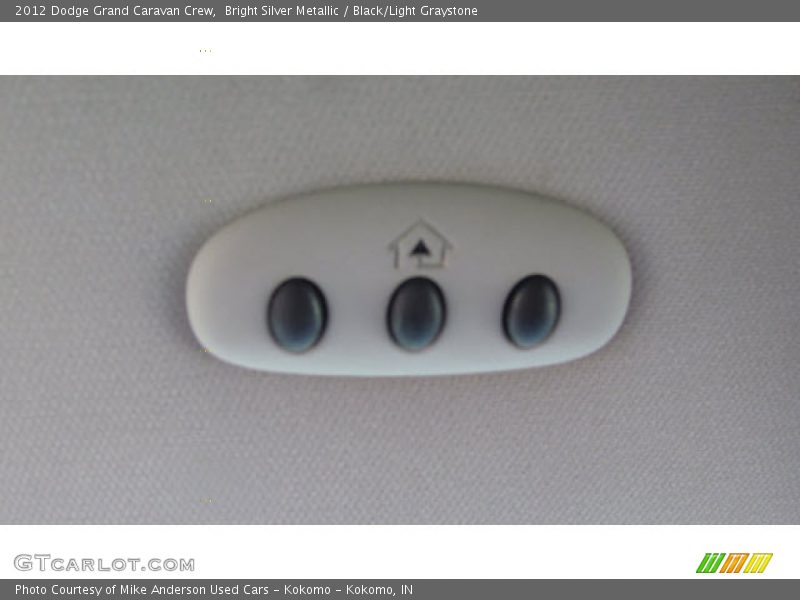 Bright Silver Metallic / Black/Light Graystone 2012 Dodge Grand Caravan Crew