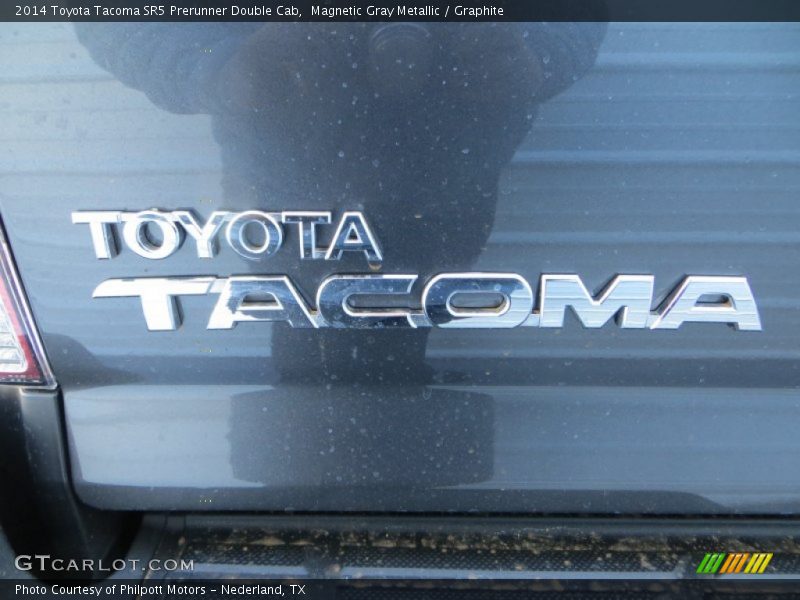 Magnetic Gray Metallic / Graphite 2014 Toyota Tacoma SR5 Prerunner Double Cab