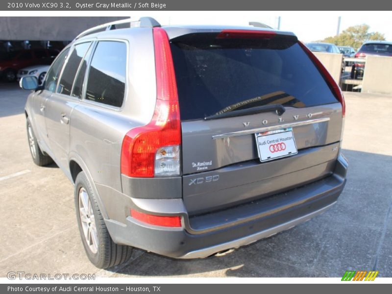 Oyster Gray Metallic / Soft Beige 2010 Volvo XC90 3.2