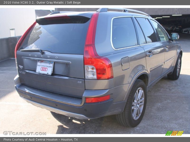 Oyster Gray Metallic / Soft Beige 2010 Volvo XC90 3.2