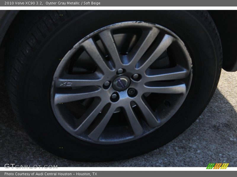 Oyster Gray Metallic / Soft Beige 2010 Volvo XC90 3.2