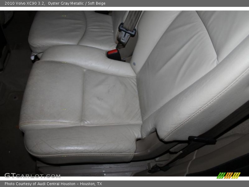 Oyster Gray Metallic / Soft Beige 2010 Volvo XC90 3.2