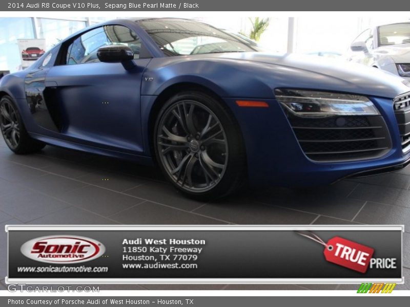 Sepang Blue Pearl Matte / Black 2014 Audi R8 Coupe V10 Plus