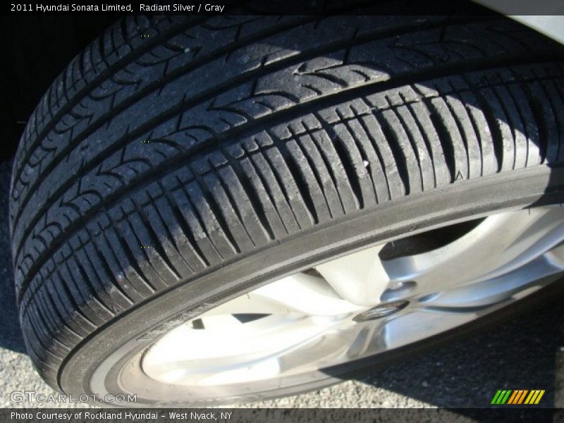 Radiant Silver / Gray 2011 Hyundai Sonata Limited
