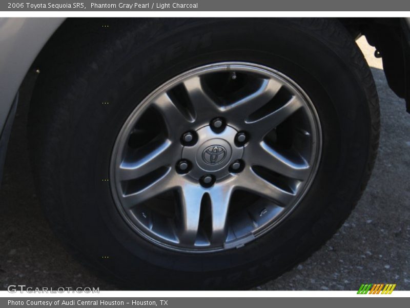 Phantom Gray Pearl / Light Charcoal 2006 Toyota Sequoia SR5