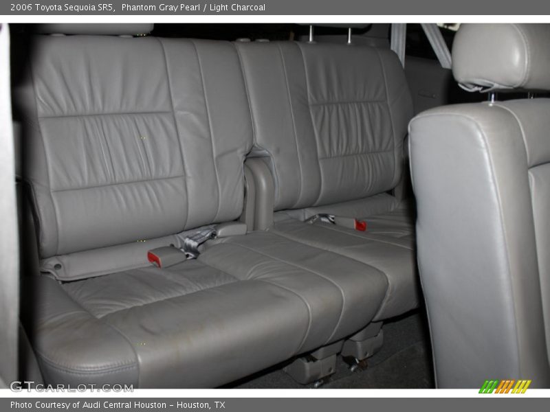 Phantom Gray Pearl / Light Charcoal 2006 Toyota Sequoia SR5