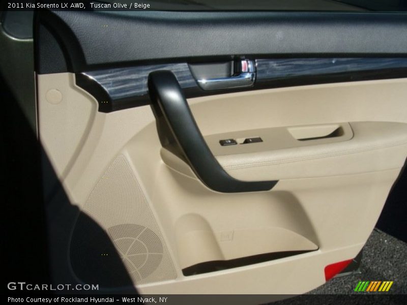 Tuscan Olive / Beige 2011 Kia Sorento LX AWD
