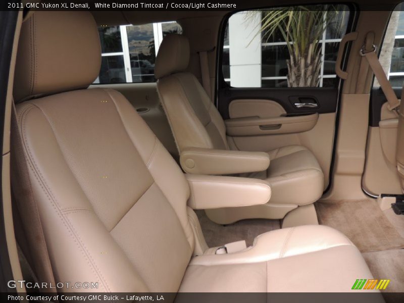 White Diamond Tintcoat / Cocoa/Light Cashmere 2011 GMC Yukon XL Denali