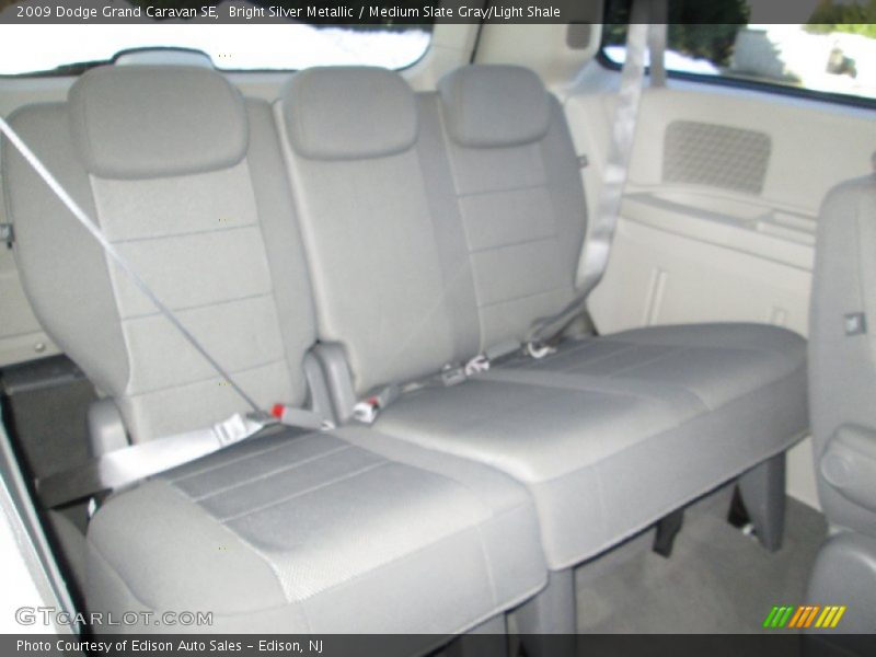 Bright Silver Metallic / Medium Slate Gray/Light Shale 2009 Dodge Grand Caravan SE