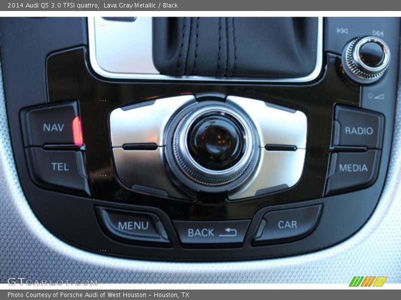 Controls of 2014 Q5 3.0 TFSI quattro