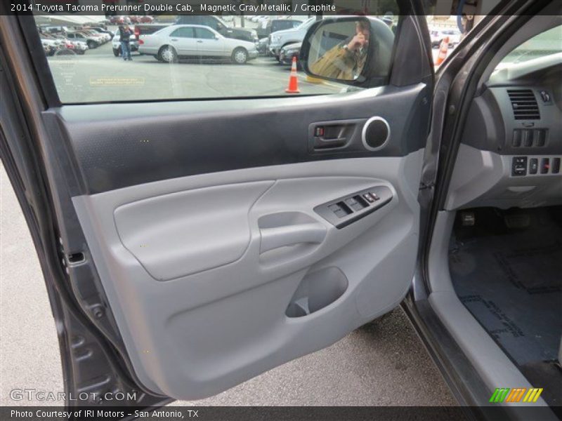 Magnetic Gray Metallic / Graphite 2014 Toyota Tacoma Prerunner Double Cab