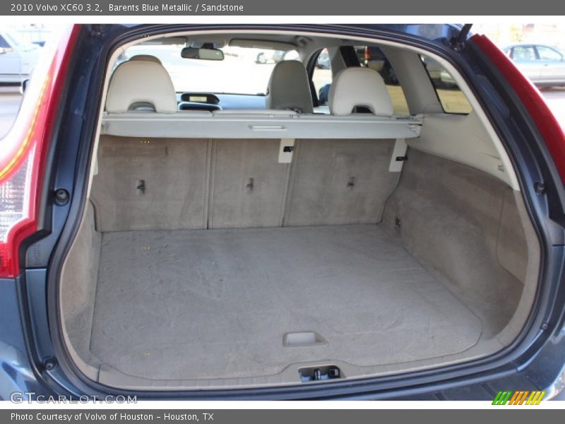 Barents Blue Metallic / Sandstone 2010 Volvo XC60 3.2