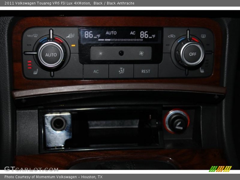 Black / Black Anthracite 2011 Volkswagen Touareg VR6 FSI Lux 4XMotion