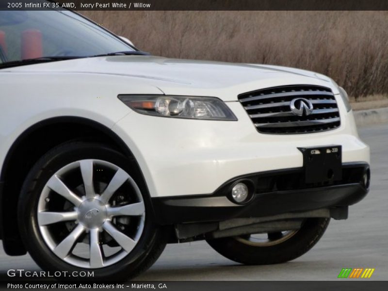 Ivory Pearl White / Willow 2005 Infiniti FX 35 AWD