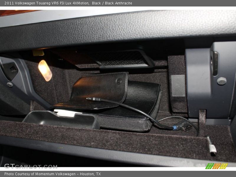 Black / Black Anthracite 2011 Volkswagen Touareg VR6 FSI Lux 4XMotion