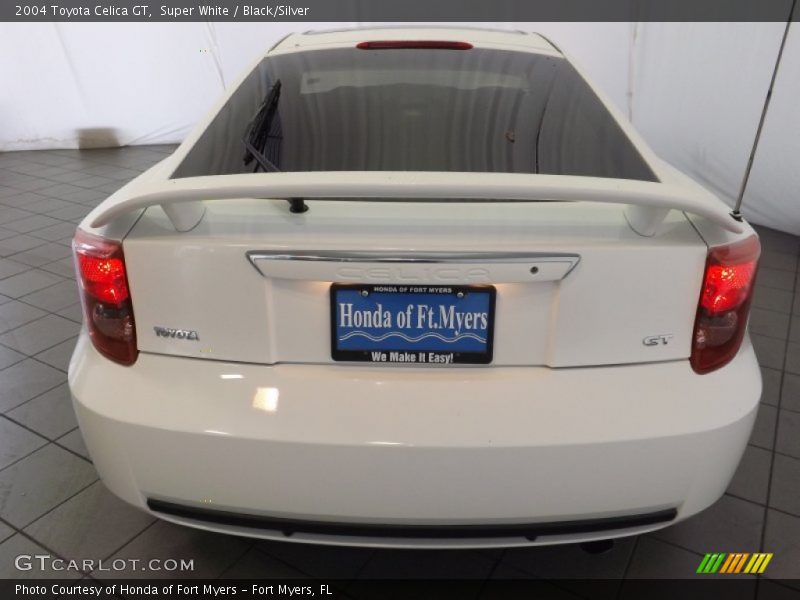 Super White / Black/Silver 2004 Toyota Celica GT