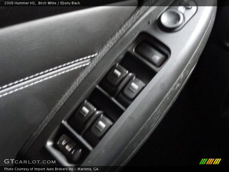 Birch White / Ebony Black 2008 Hummer H3